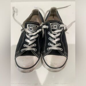 Black womens low converse shoes size 7
